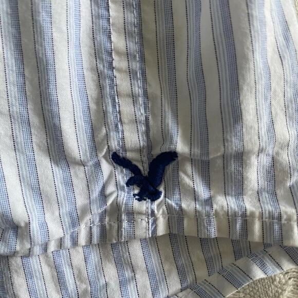 American‎ Eagle Outfitters Blue White Striped Short Sleeve Button Up Sz XL - Picture 6 of 7